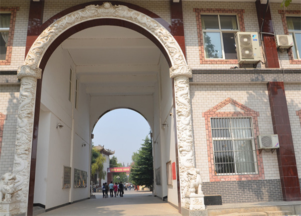 西安鳳棲山墓園讓逝者安息，讓愛長(zhǎng)存久遠(yuǎn)